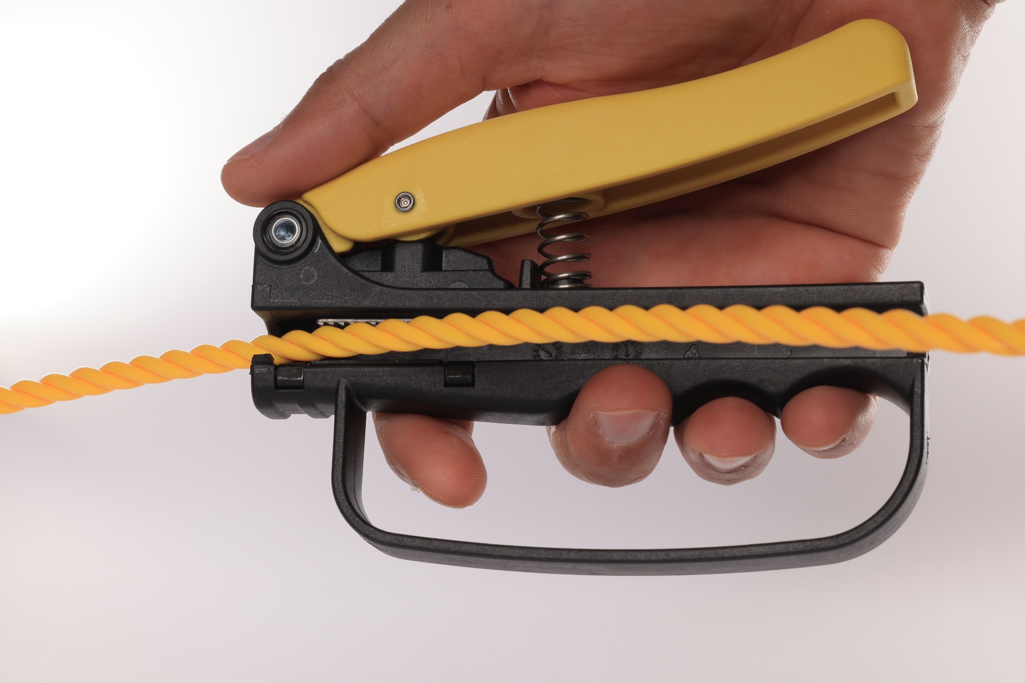 Close-up of iPull grip